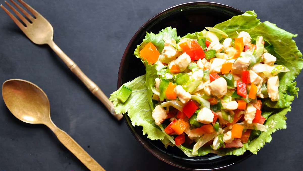 3 cách làm salad ớt chuông ngon miệng đơn giản dễ làm giúp đẹp da