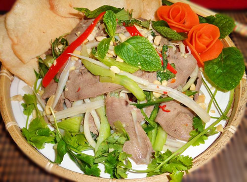 Nộm lưỡi heo ngó sen giòn giòn